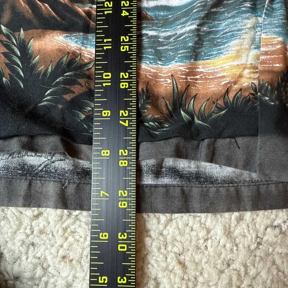 RJC Shirt Mens M Gray‎ Hawaiian Aloha Made in Hawaii USA Beach Palm Ocean Print